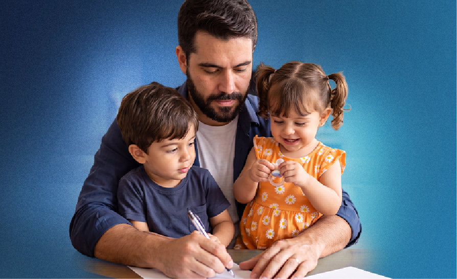 Pai que inspira, cuida e transforma | Feliz Dia dos Pais! 💙